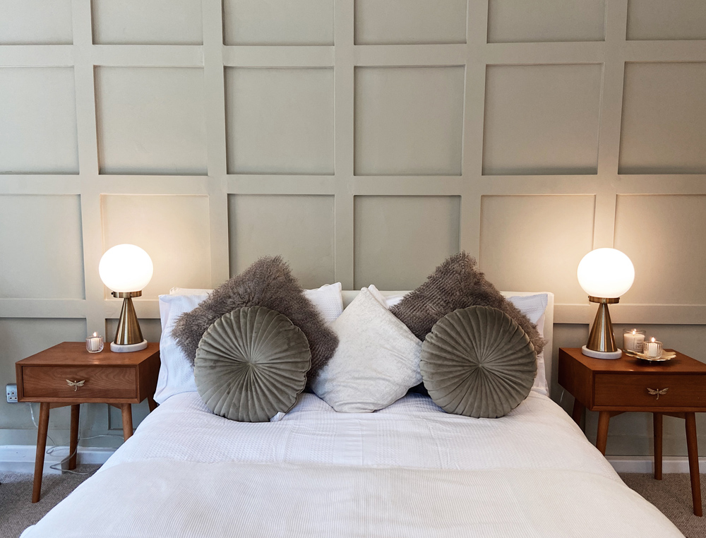 Bedroom of @krystaltrip decorated in Lick Greige 01 