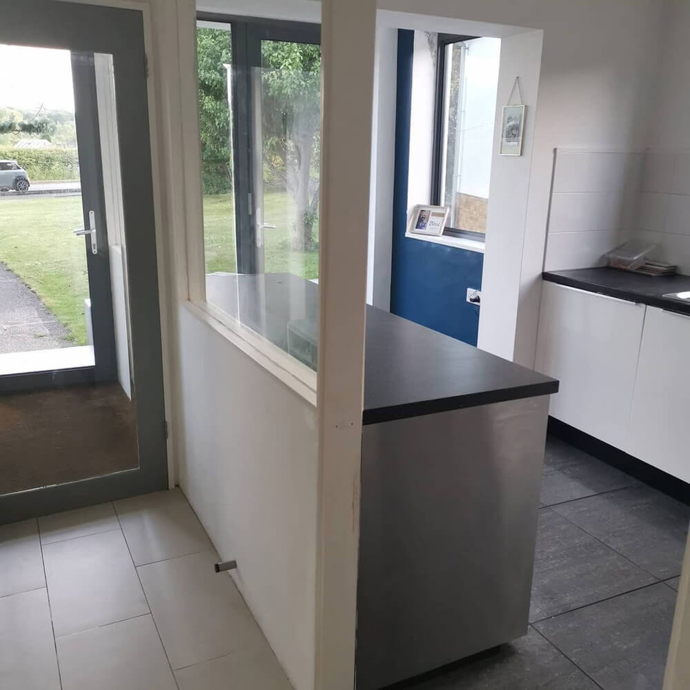 Neutral kitchen pre makeover