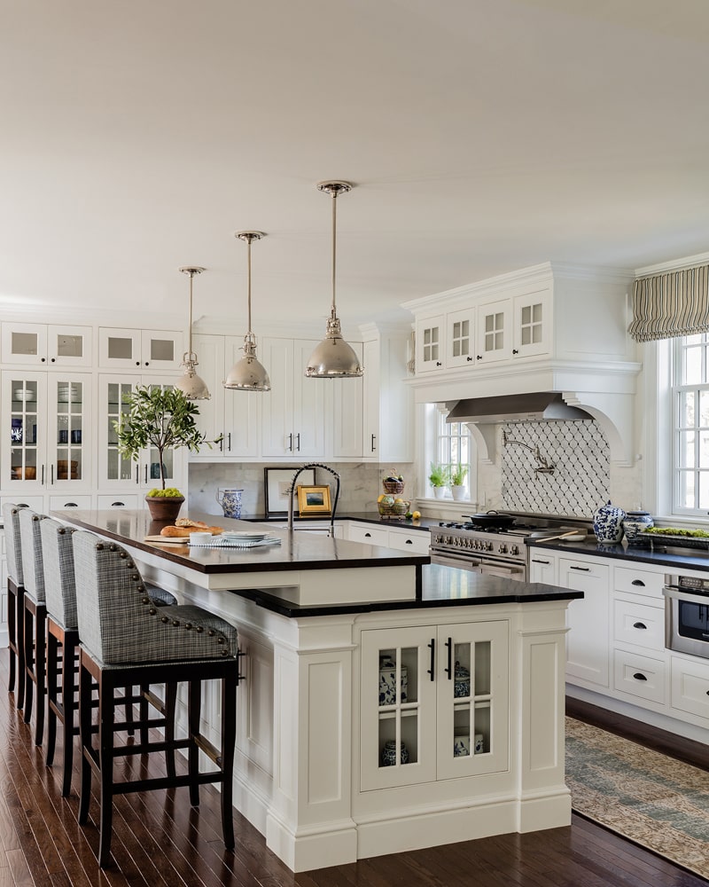 A white traditional kitchen