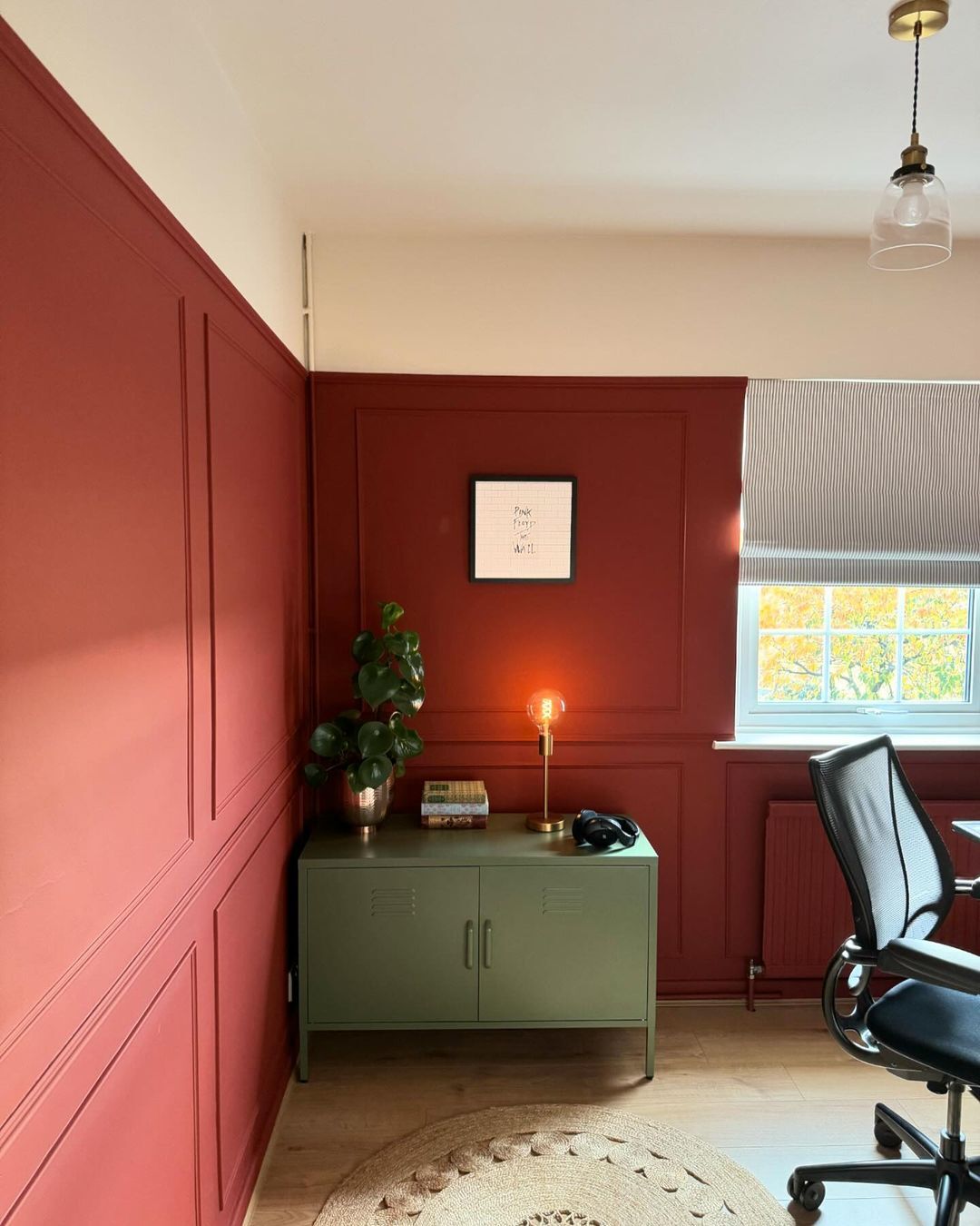 @at_the_mcgillens office in Red HTK57