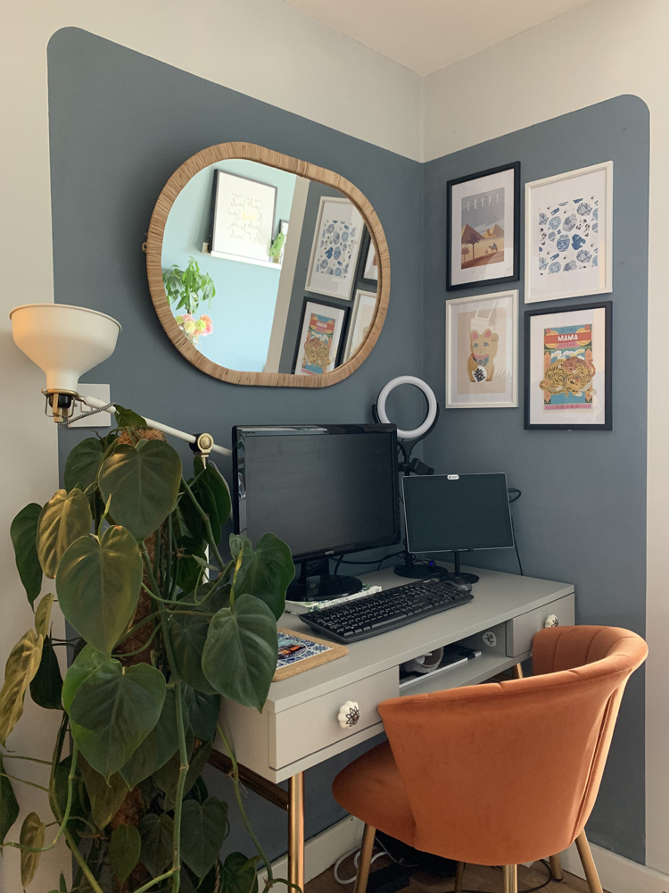 Homeoffice-Nische, dekoriert in Lick Grey 01 und Teal 02 von @VIEW_FROM42 