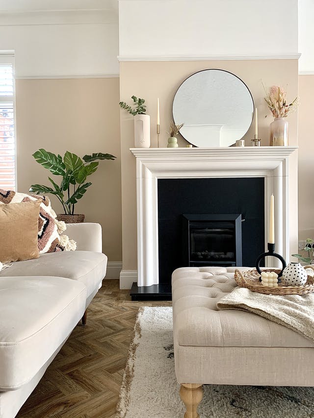 Neutral living room walls painted in Lick paint Pink 02 with picture rail 