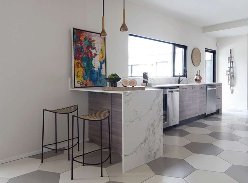Minimalist contemporary grey kitchen 
