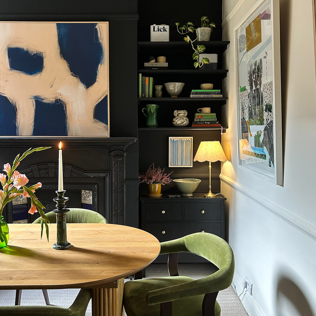 Dining room in Lick MAC Black 40