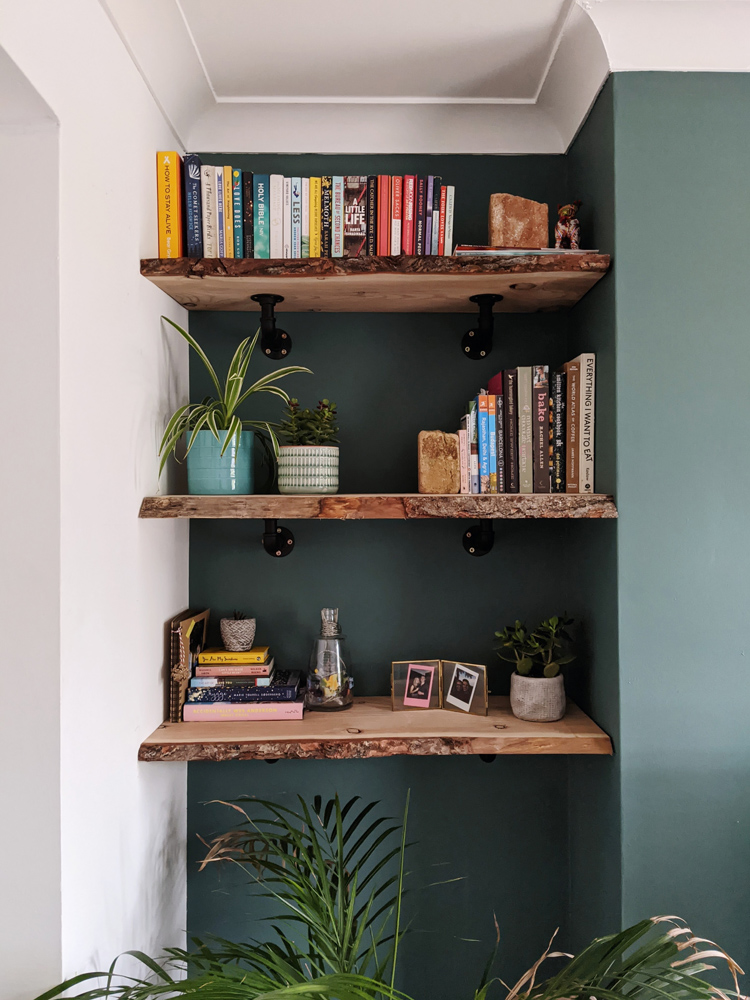 Bookshelf decorated in Green 04 by @rachel_jarvie