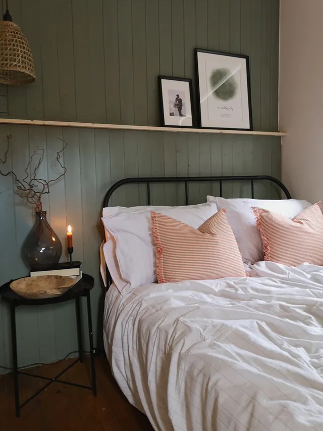 Traditional farmhouse bedroom with shiplap cladding decorated in Lick Green 02 paint by @WE_ARE_THE_RUSSELS