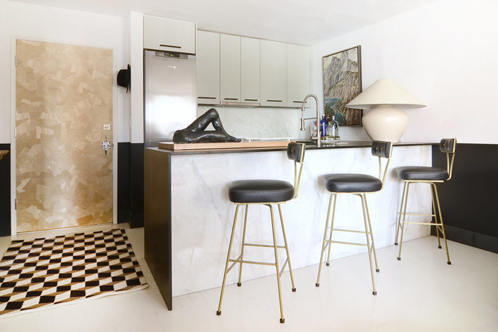 Black, white and gold contemporary kitchen
