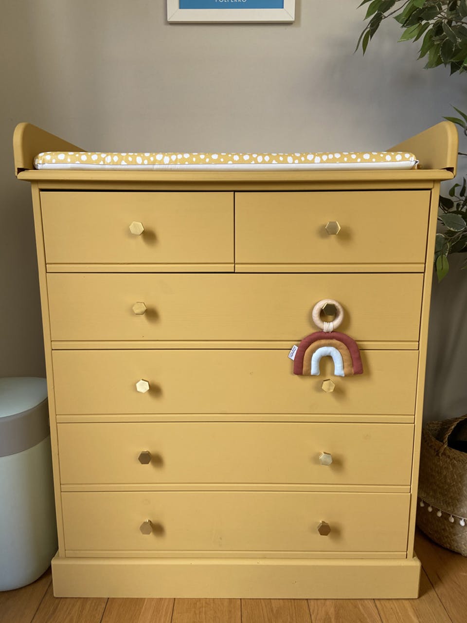 @_farley_and_me_'s drawer painted in Yellow 02