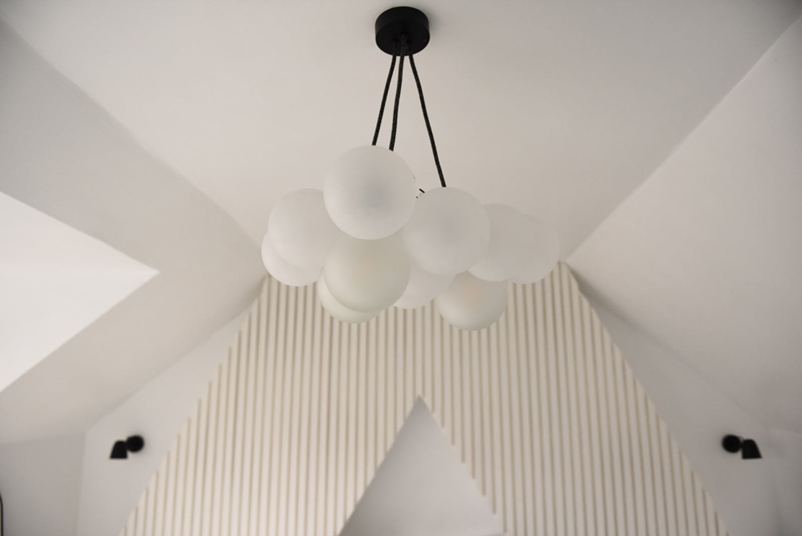 White 03 Bedroom Ceiling by @edwardian_love