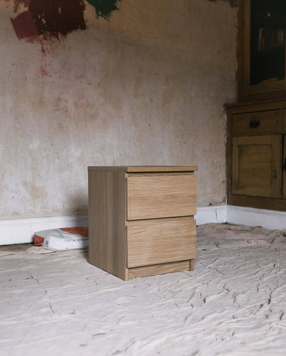 Ikea malm bedside table hack makeover with Lick paint Black 01