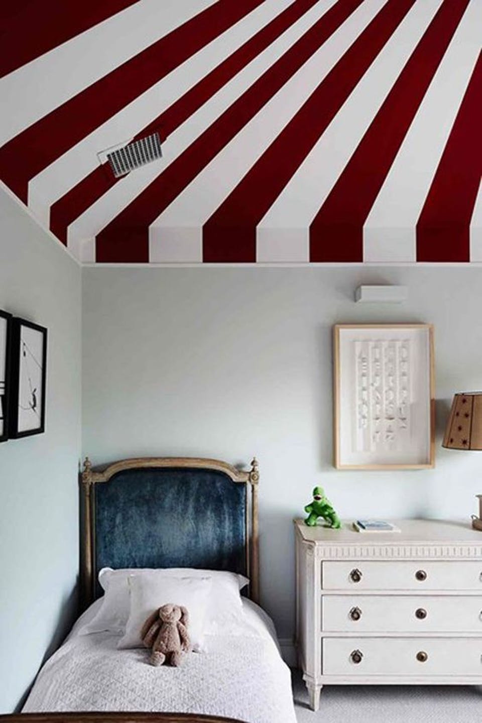 Kids bedroom DIY circus ceiling maroon red and white with shabby chic style furniture 