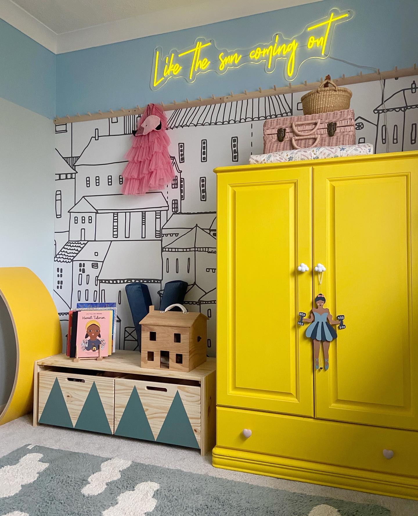 Children's bedroom painted in Lick Blue 08 paint