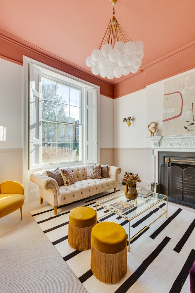 Living room ceiling decorating in Lick Red 03 paint