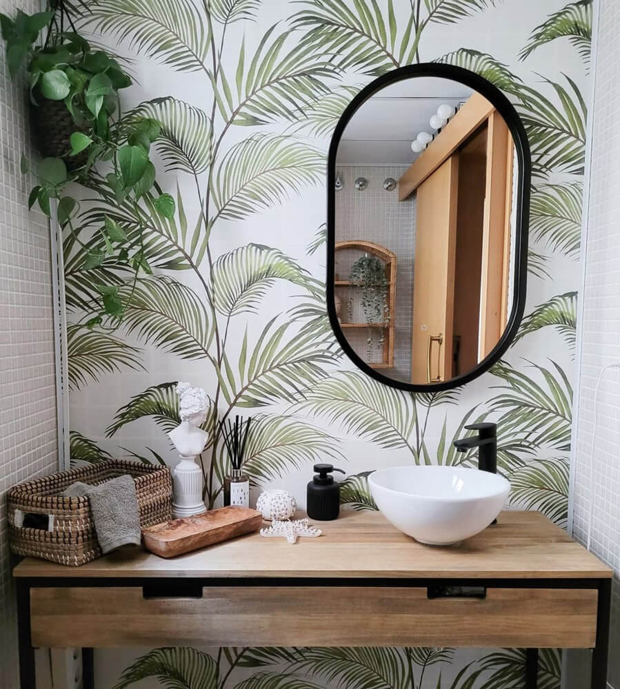 Bathroom decorated in Lick Jungle 03 wallpaper