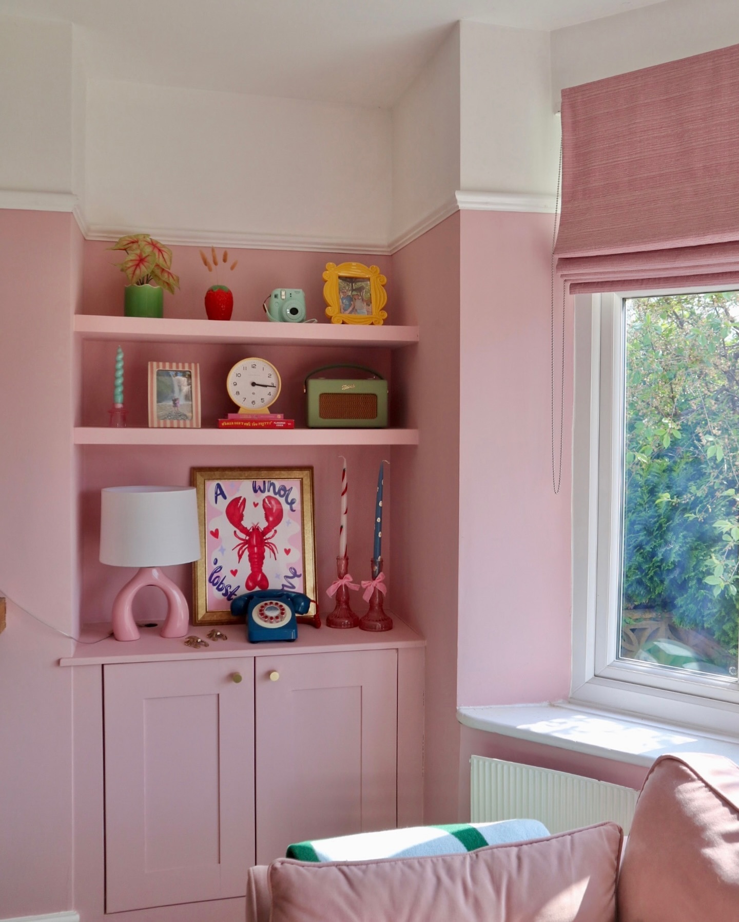 @megmonde living room in Pink 03